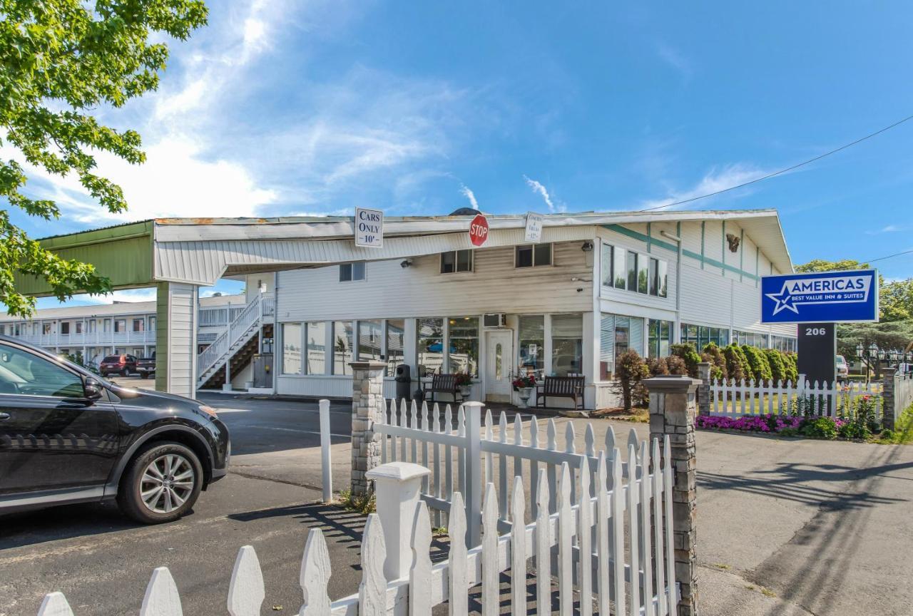 America'S Best Value Inn & Suites/Hyannis Exterior foto